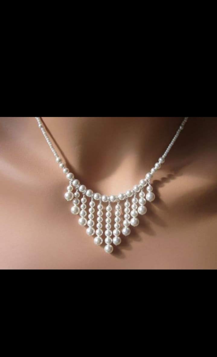 عقد سيمبل وبسيط شيك جدا