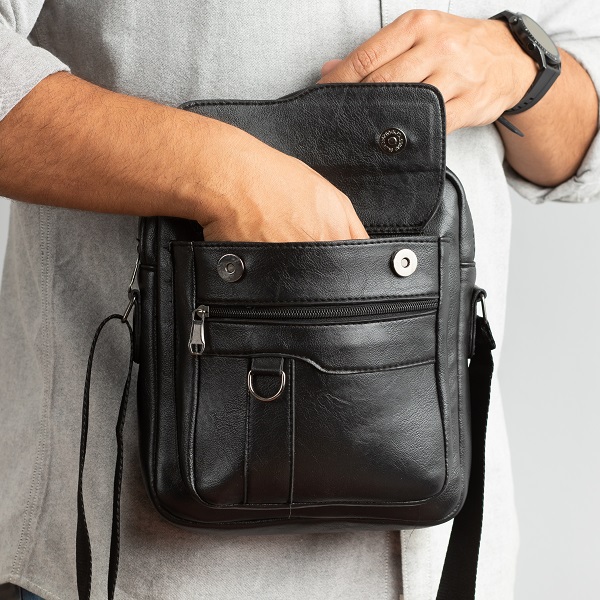شنطة كروس رجالي جلد مستورد  Jeep Cross Bag