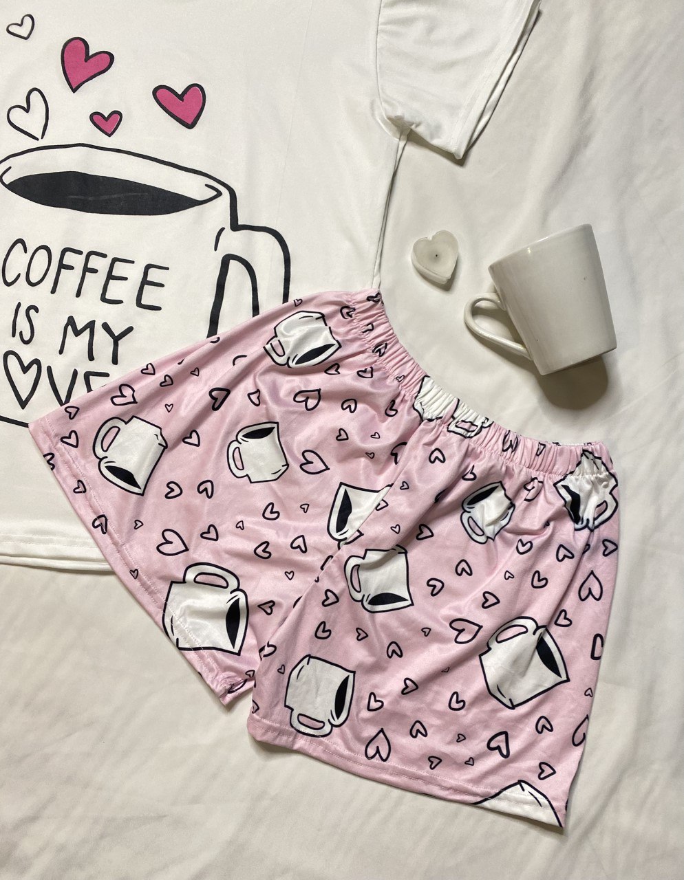 بيجامة Coffee Is My Lover – تيشرت وشورت بقطن مريح ولمسة شبابية