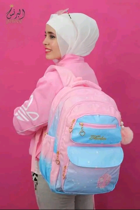 سحر العيون من موملي 🥰🎒