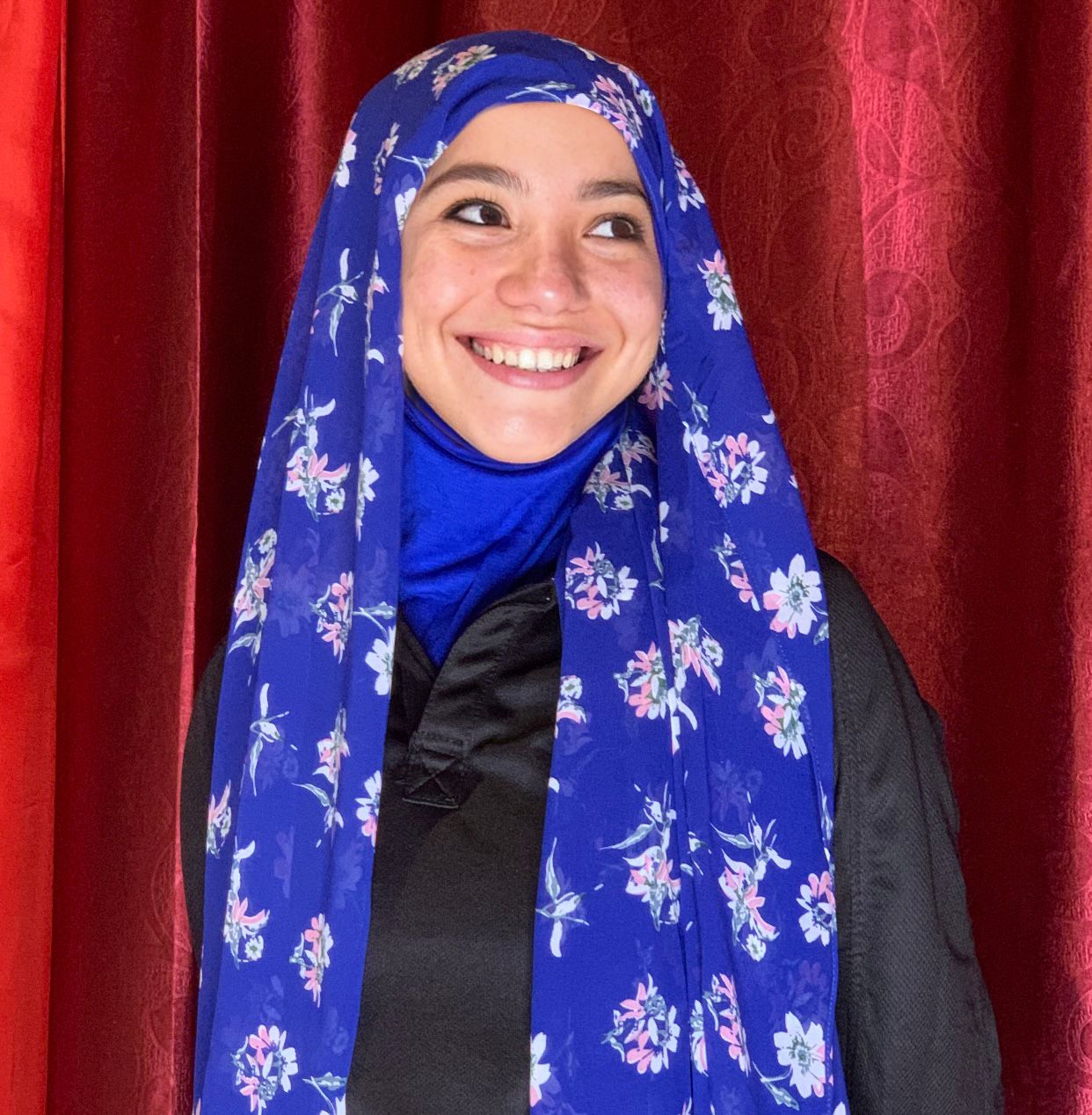 SMART HIJAB | الحجاب الذكي ( ازرق مشجر )