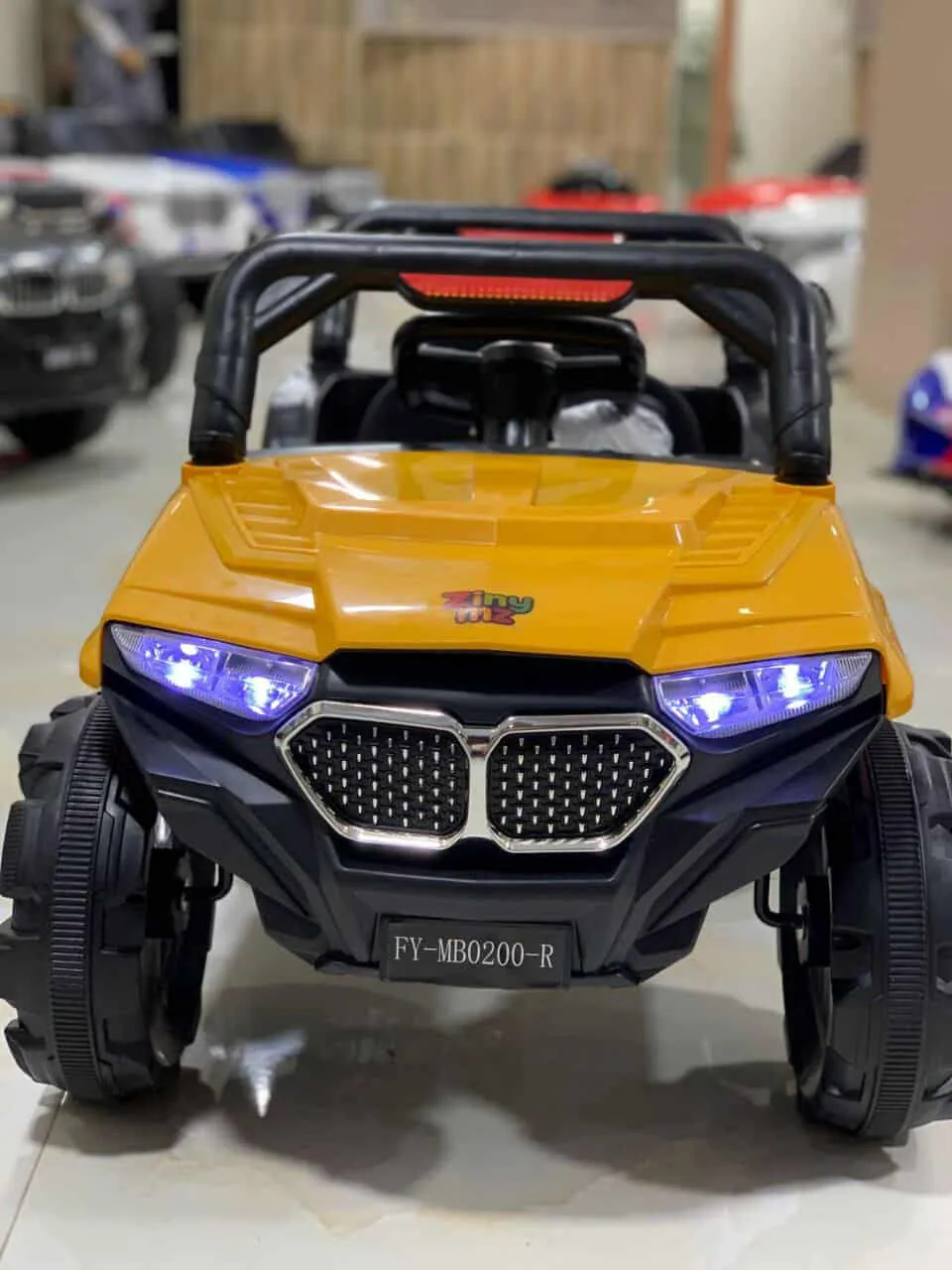 عربيه جيب BMW