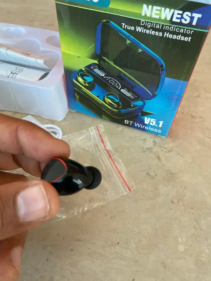 سماعة Earbuds M10 TWS – صوت نقي + باوربانك + شاشة رقمية