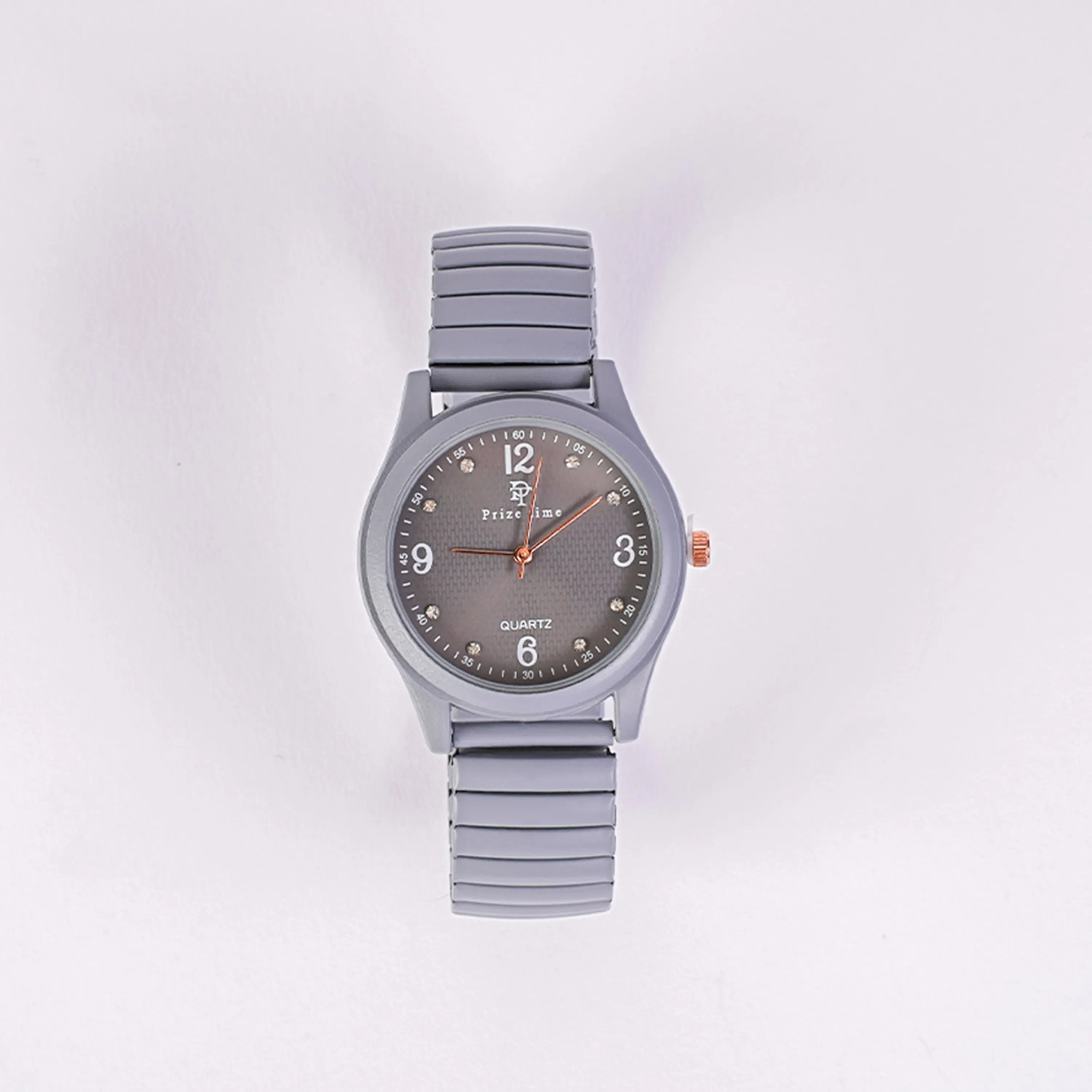 عرض قطعتين ( ساعة عقارب اللون رمادي - انسيال خرزة زرقاء ديل فار )