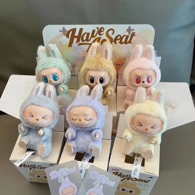 ميداليا لابوبو متعدده الالوان