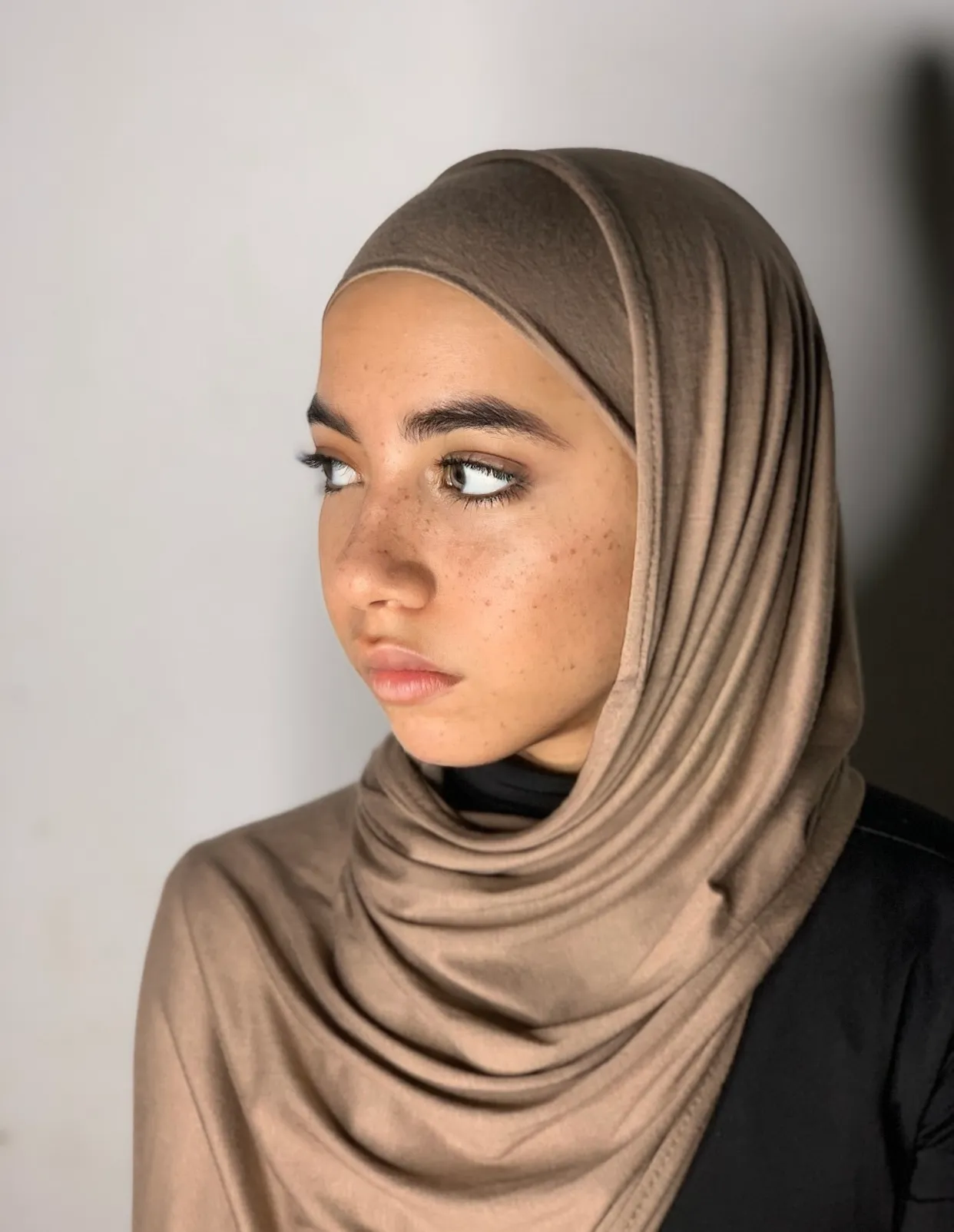 الطرحه الجل بالبندانه ( كافيه )