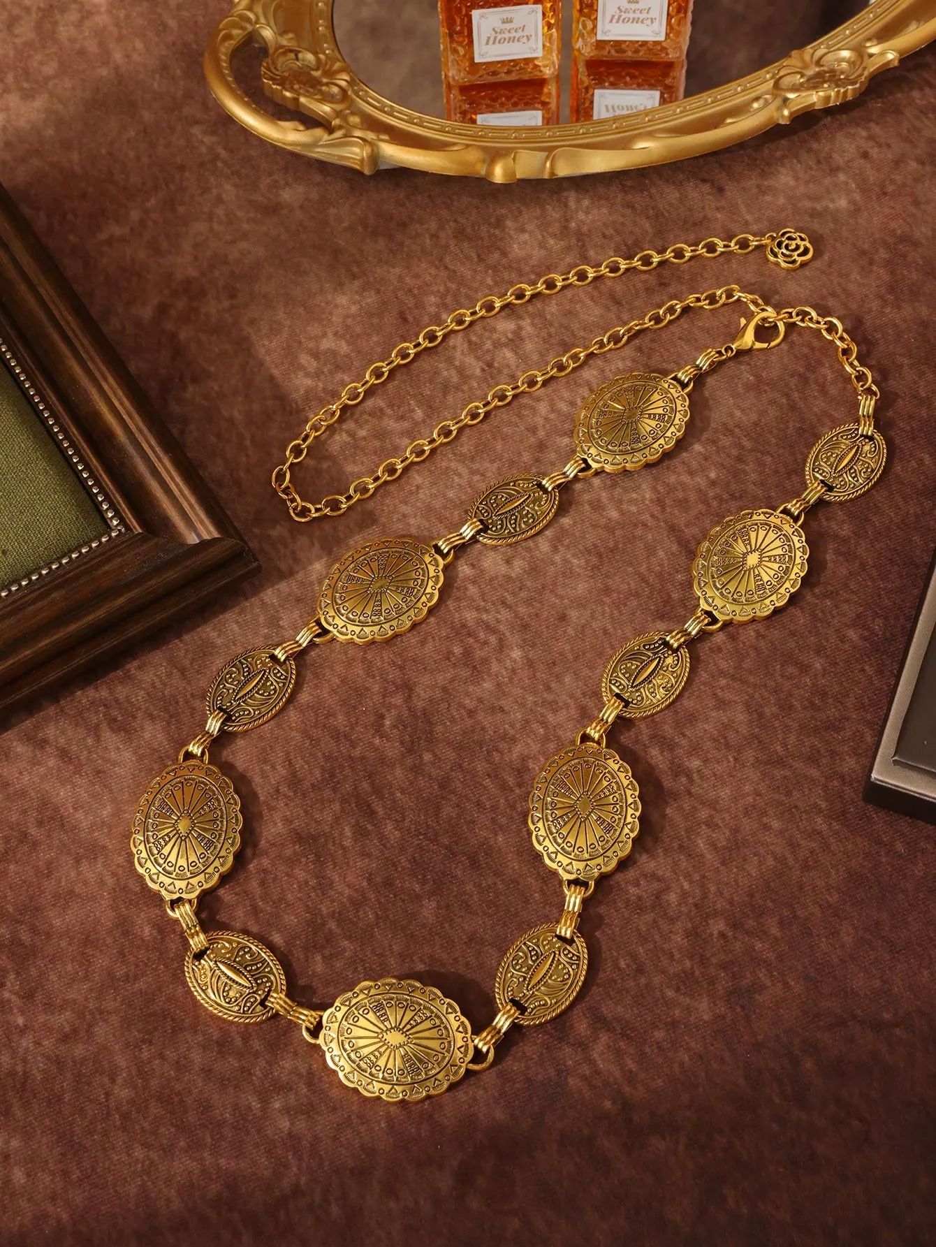 1pc Ladies' Bohemian & Western Style Carved Flower & Geometric Pattern Vintage Waist Chain