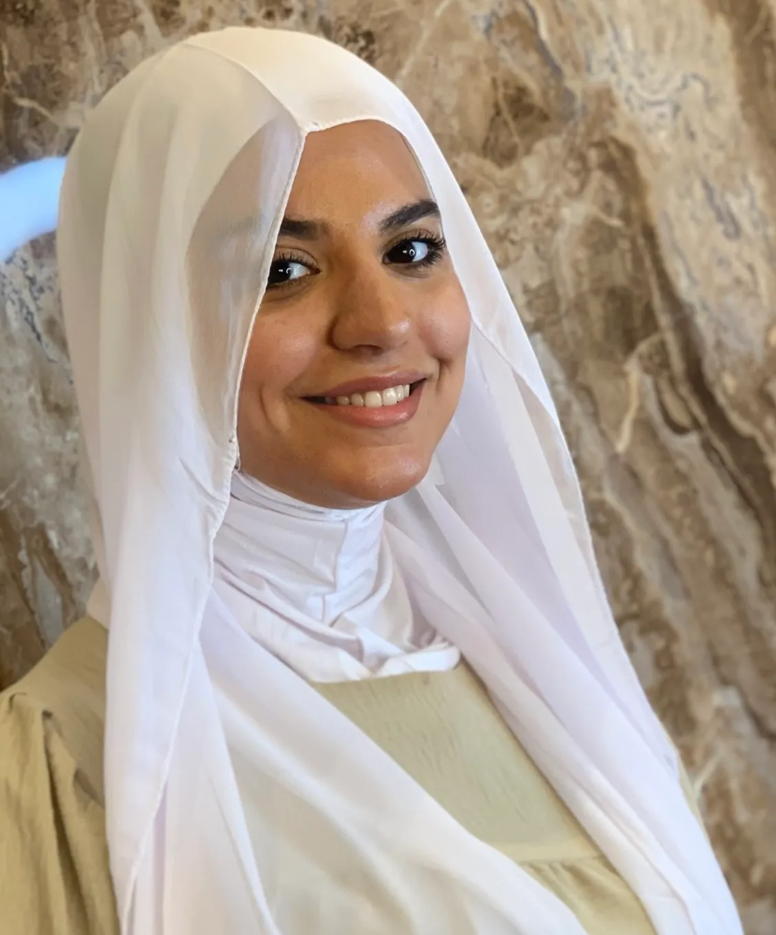 SMART HIJAB | الحجاب الذكي ( ابيض )