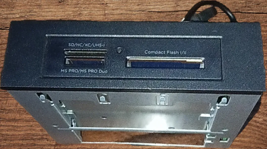 card reader rack hp z230 original SD/HC/XC/UHS-I/Compact Flash I/II/MS PRO/MS PRO Duo