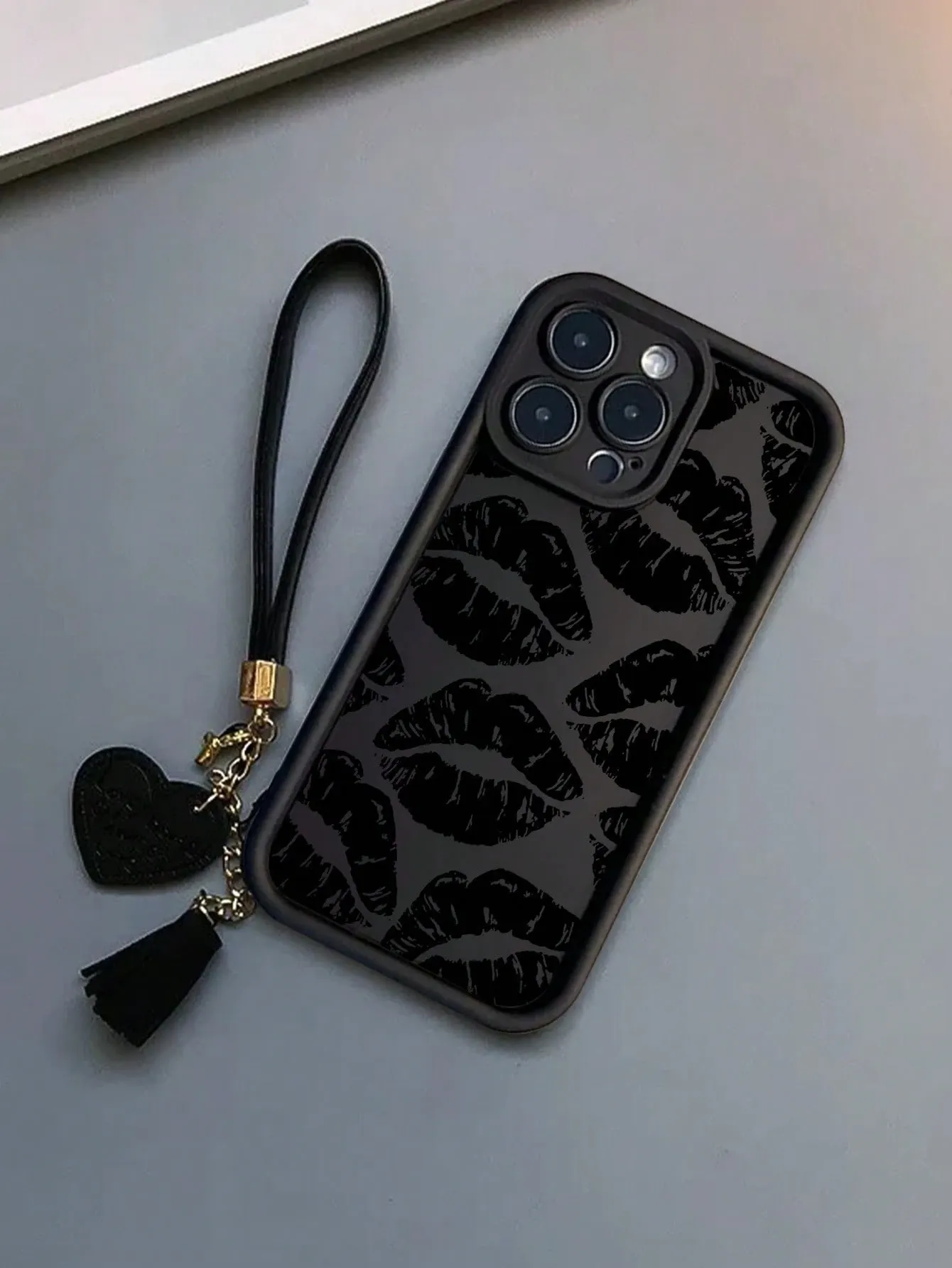 New Luxury Embossed Soft Silicone Phone Case, Anti-Drop And Painted Protection Cover