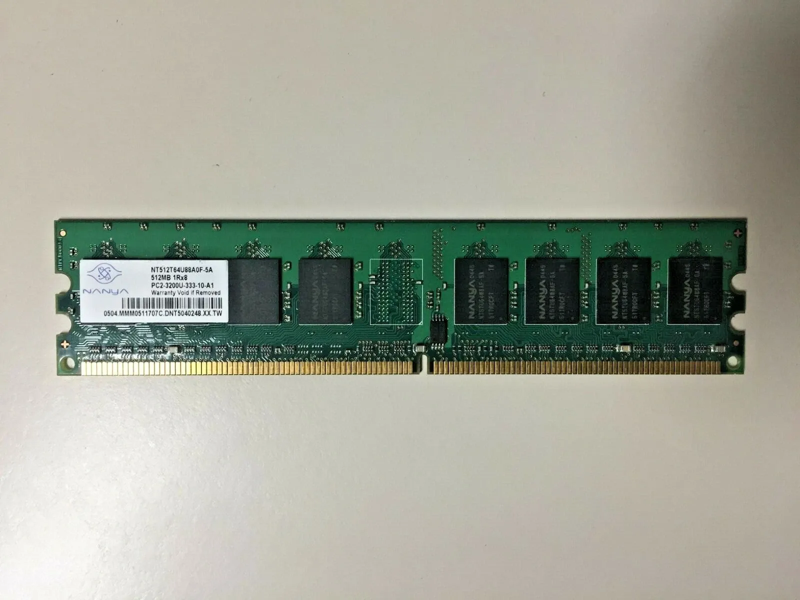 Nanya NT512T64U88A0F-5A Desktop PC RAM Memory 512MB 1Rx8 PC2-3200U-333-10-A1