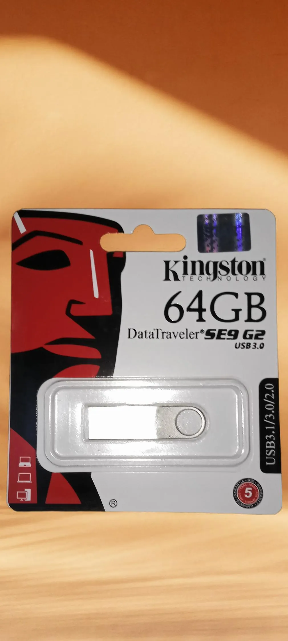 فلاش ميموري (سعة 64 جيجابايت)، سعة 64.0 GB، usb