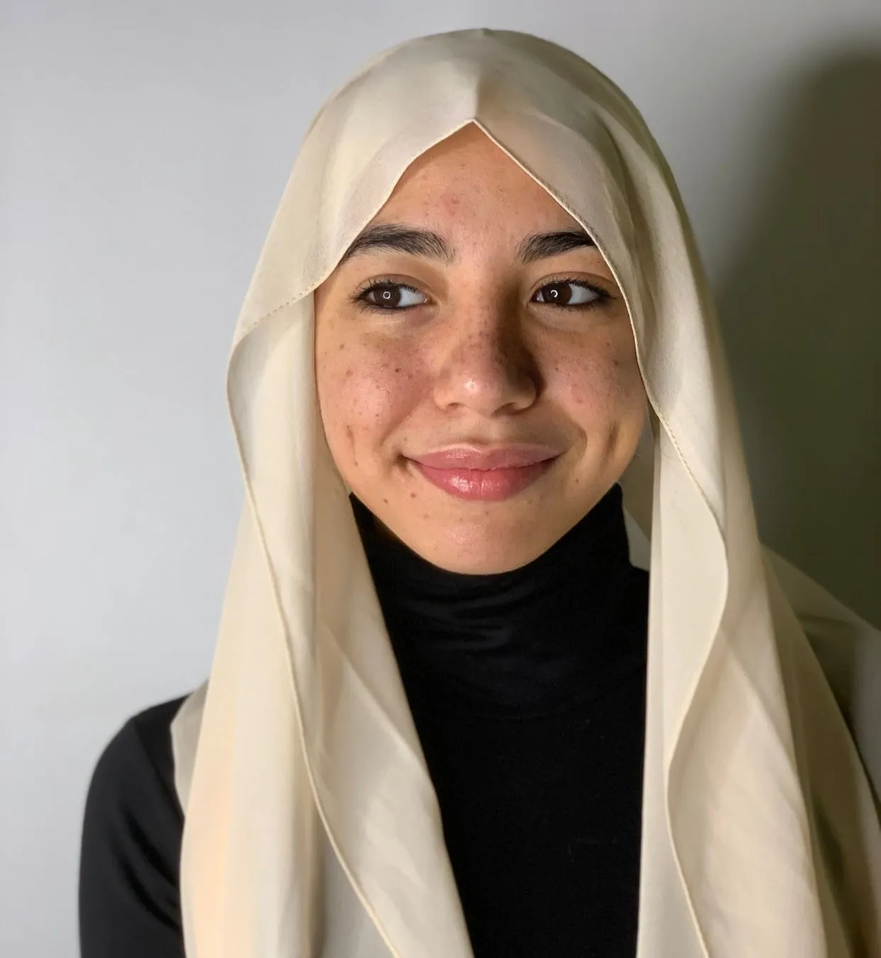 الحجاب السريع | Quick hijab ( بيج )