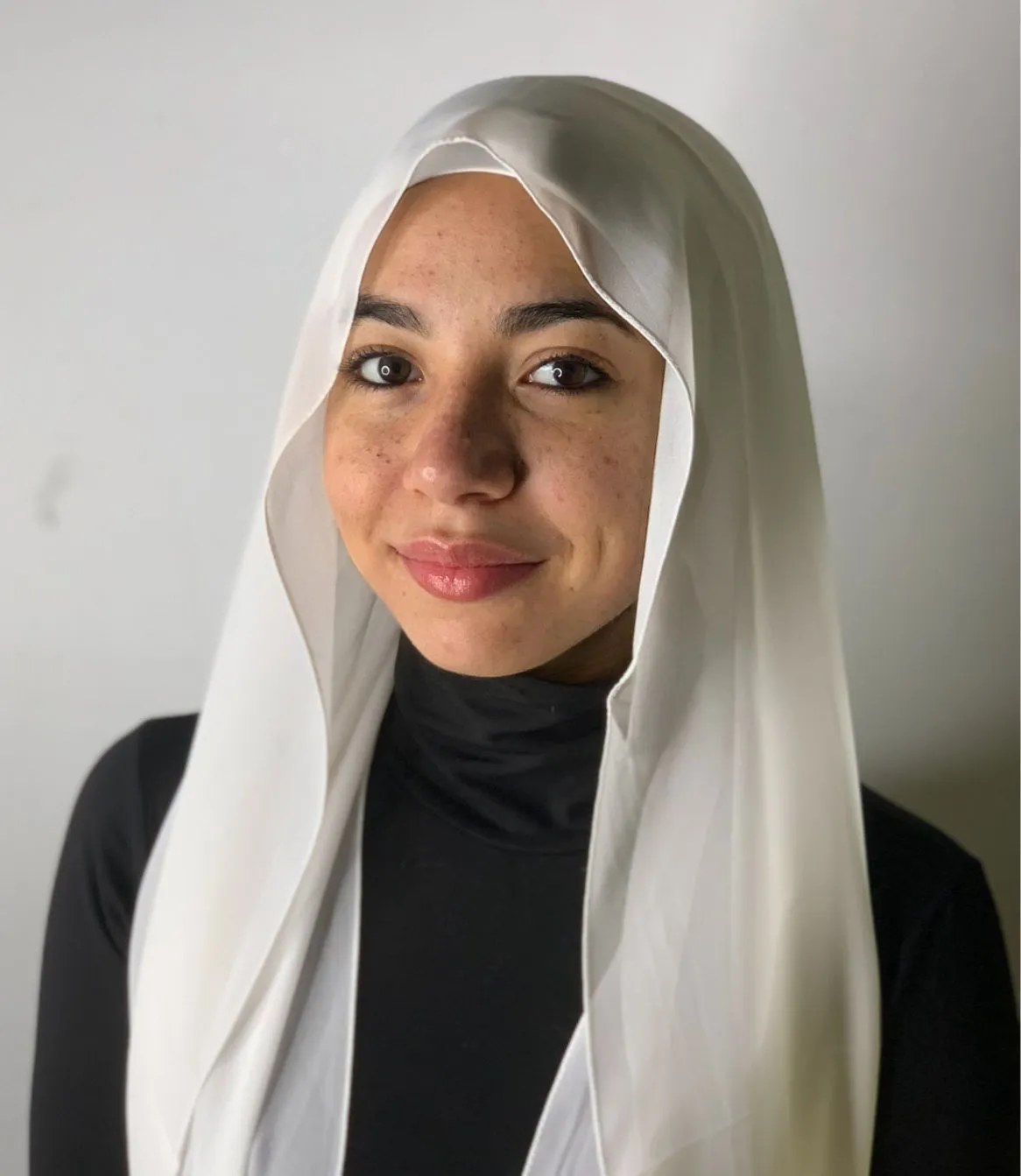 الحجاب السريع | Quick hijab ( اوف وايت )