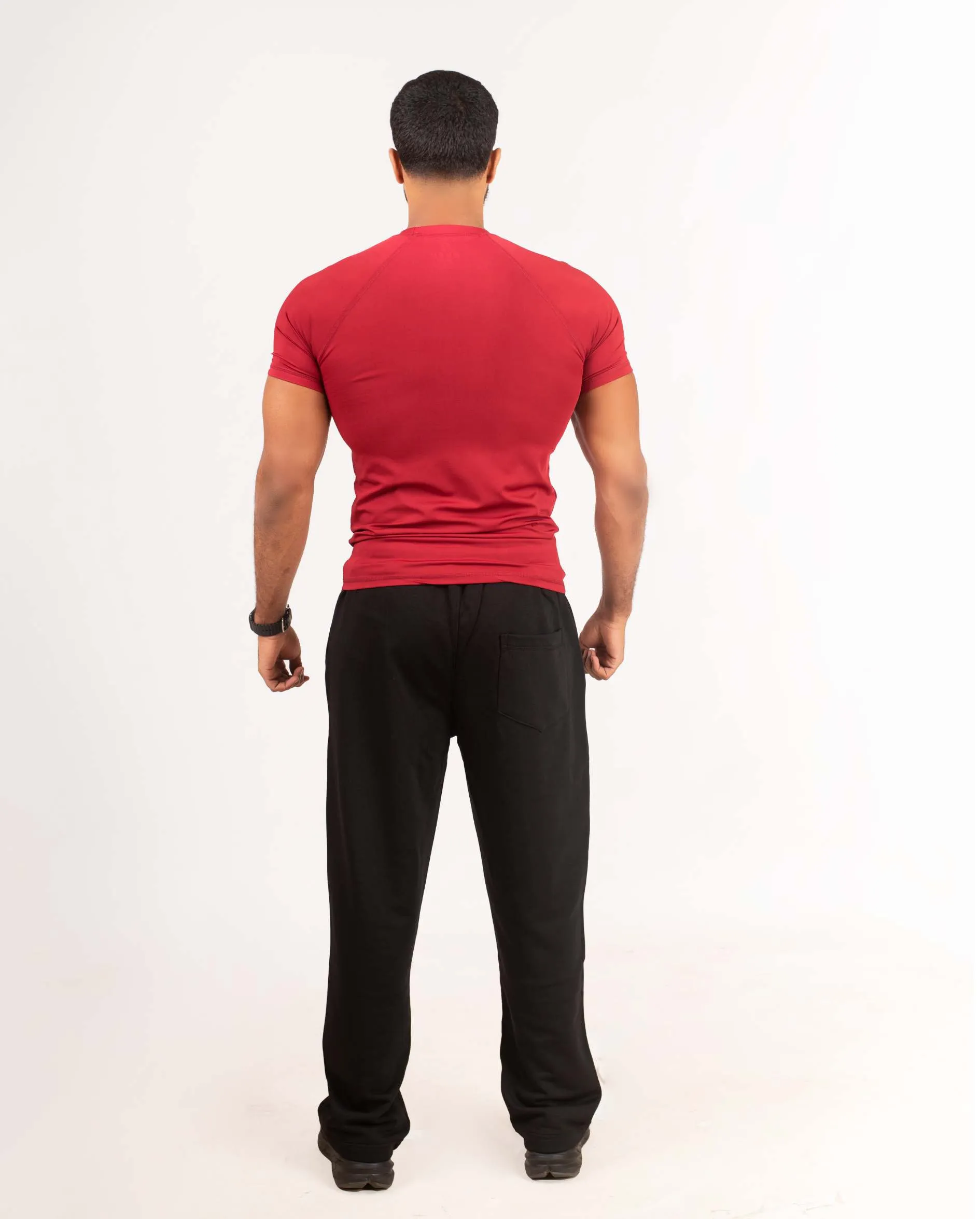 ESSENTIAL COMPRESSION T-SHIRT