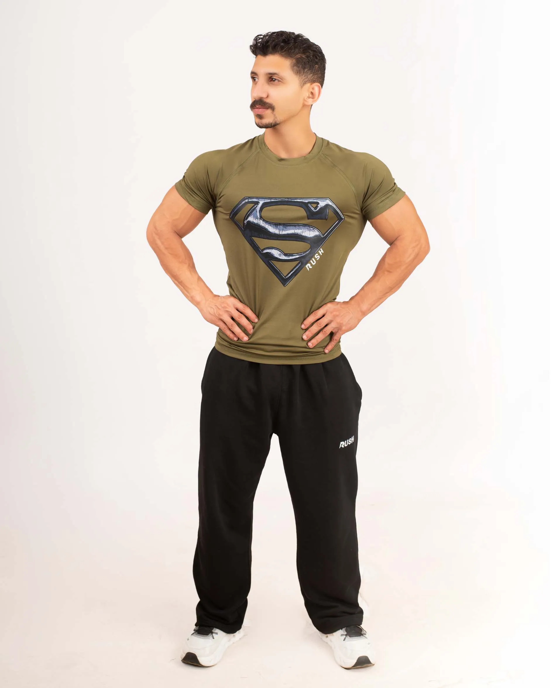 ESSENTIAL COMPRESSION T-SHIRT