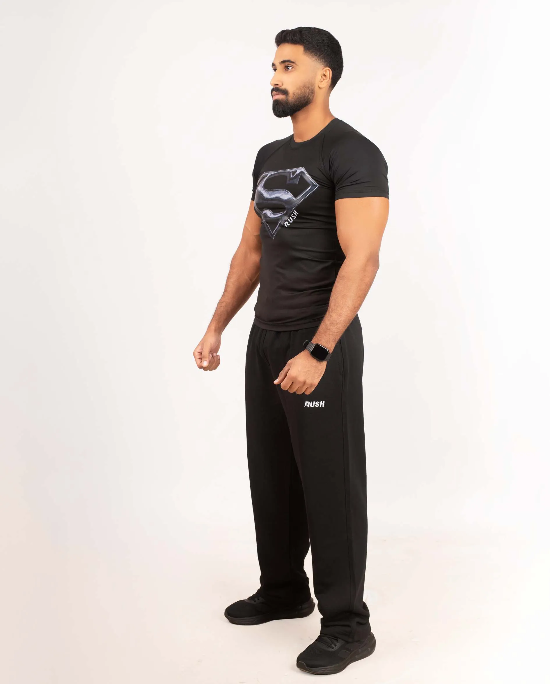 ESSENTIAL COMPRESSION T-SHIRT