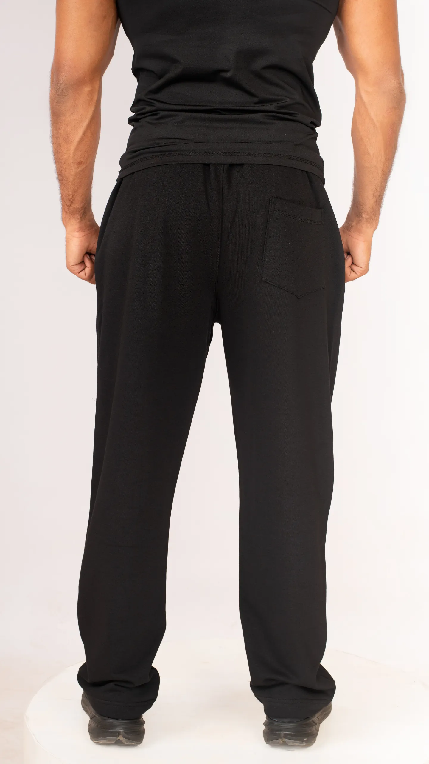 ESSENTIAL STRIPE SWEATPANTS