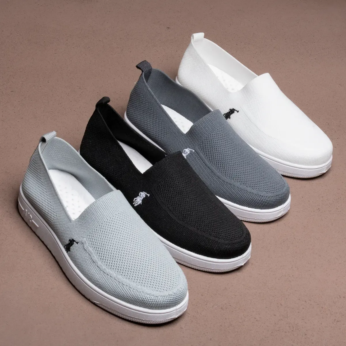 حذاء Run Flat Shoes – راحة وأناقة بخامة تريكو مستورد