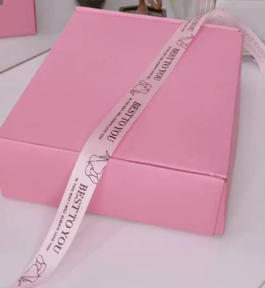 عدد 50 بوكس ملون بينك مقاس 28*21*8 دوبلكس مستورد