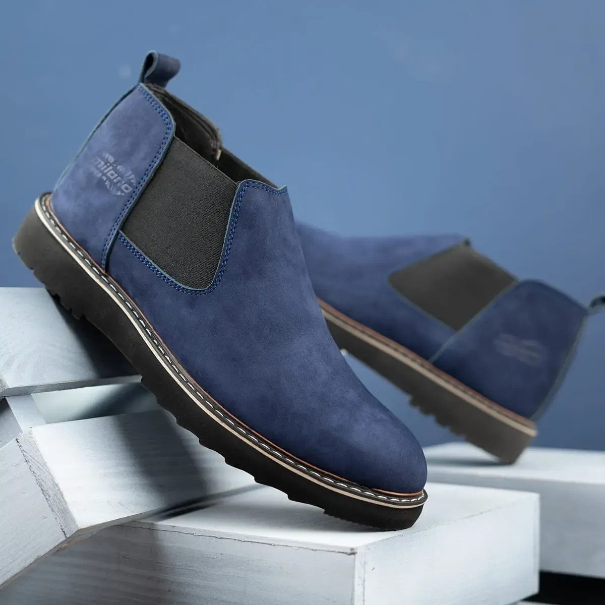 حذاء ميلانو M7 شامواه طبيعي