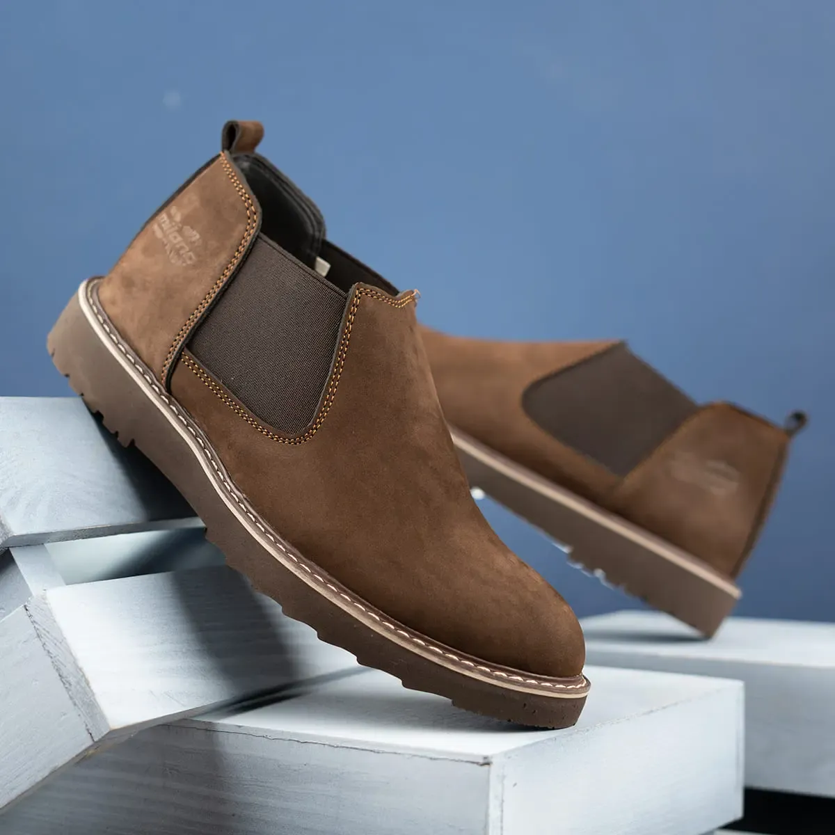 حذاء ميلانو M7 شامواه طبيعي