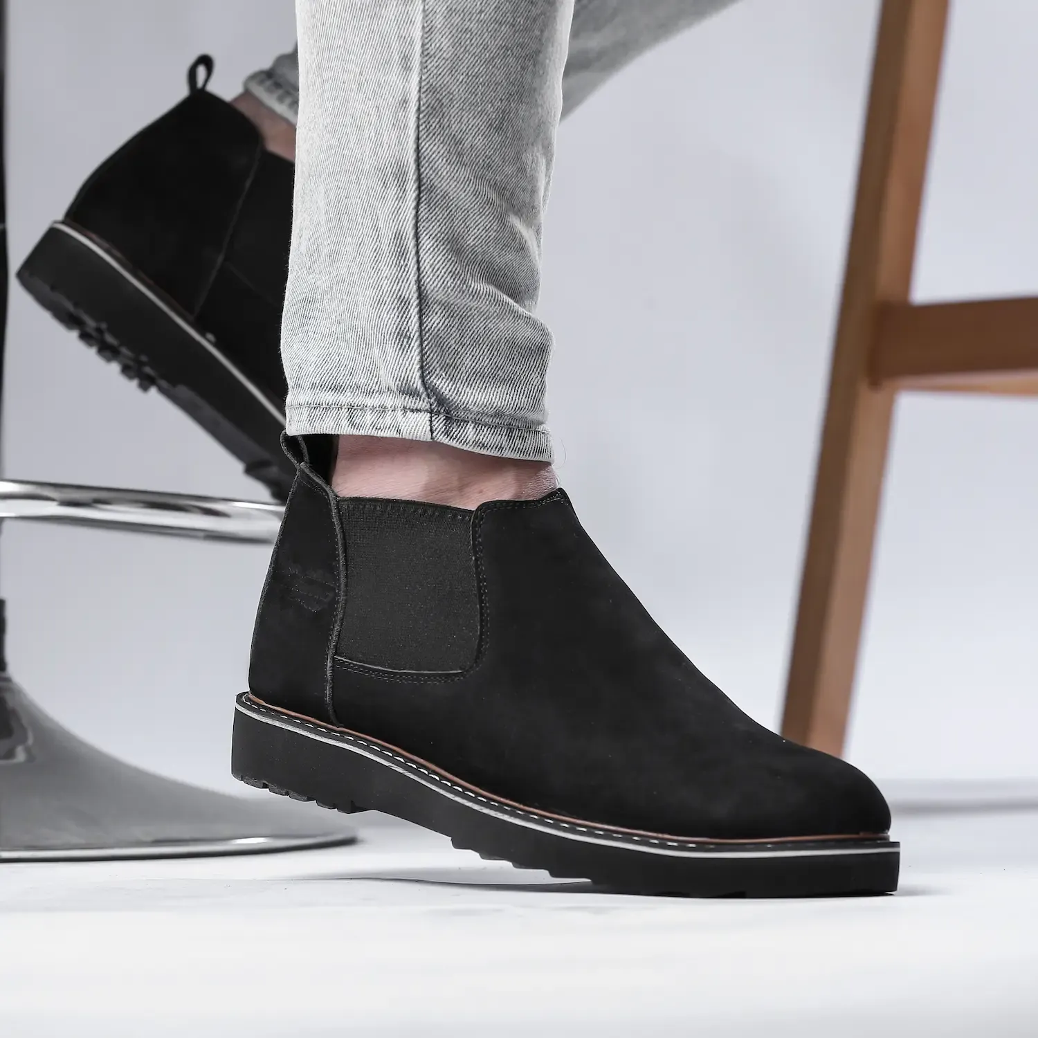 حذاء ميلانو M7 شامواه طبيعي