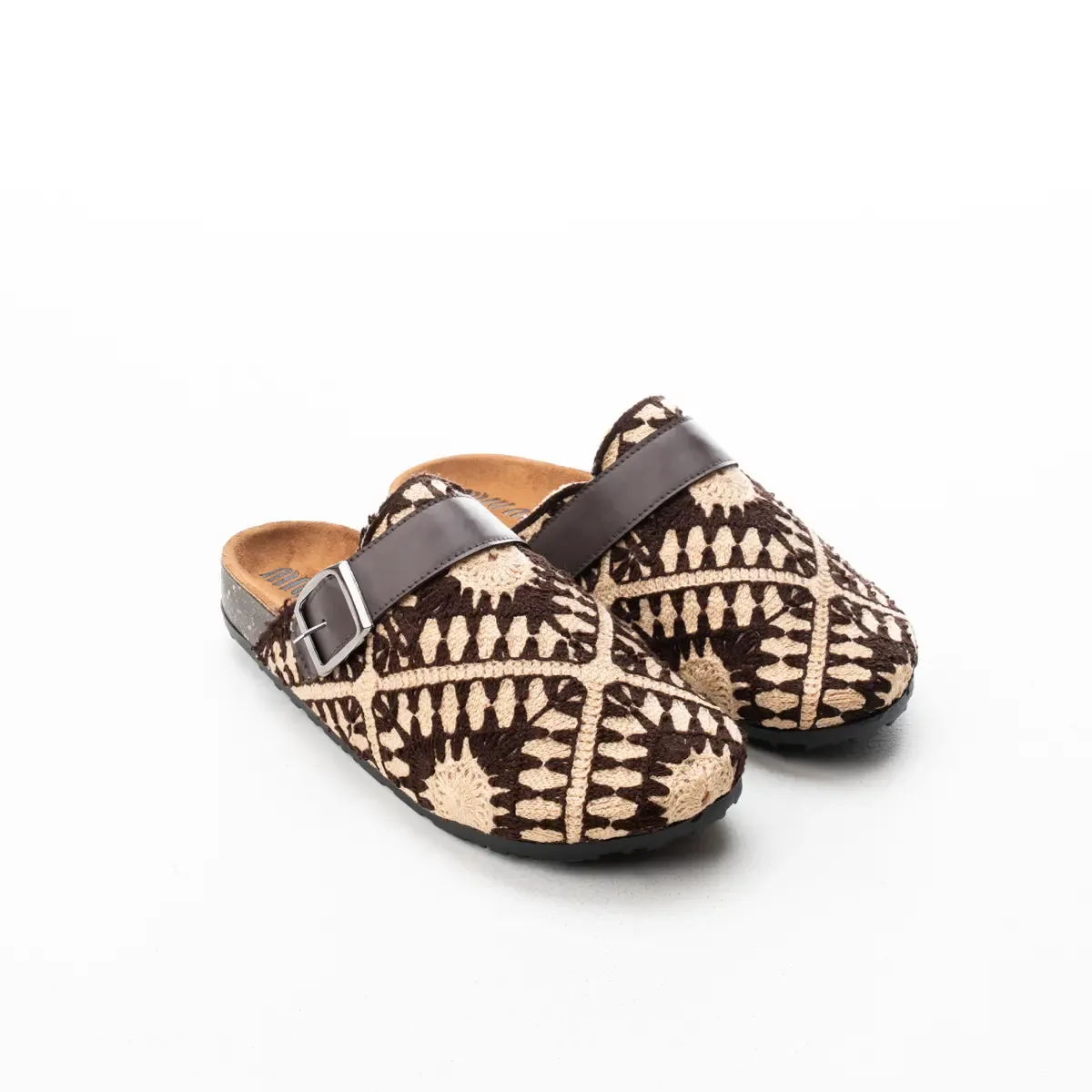 صابوه حريمي شمواه Crochet Clogs مريح وخفيف